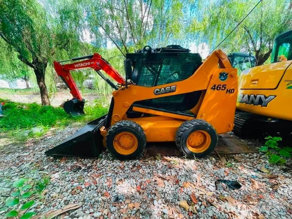 CASE 465 HD Kompaktrakodók