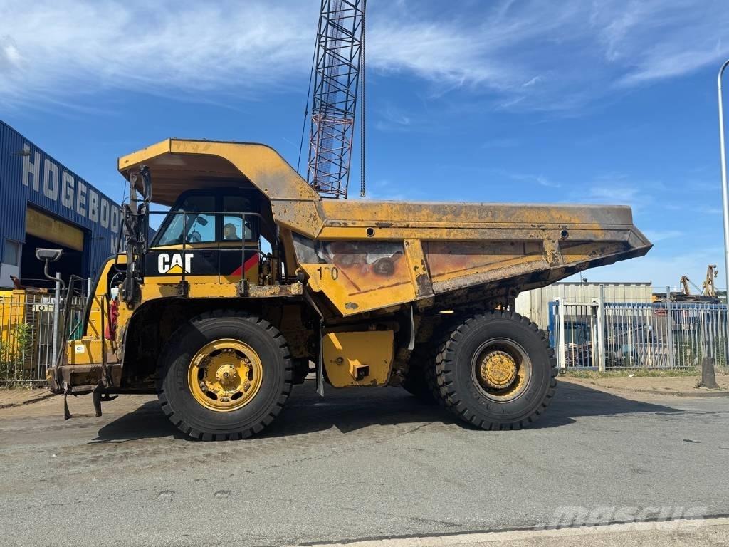 CAT 770 Nehézdömper