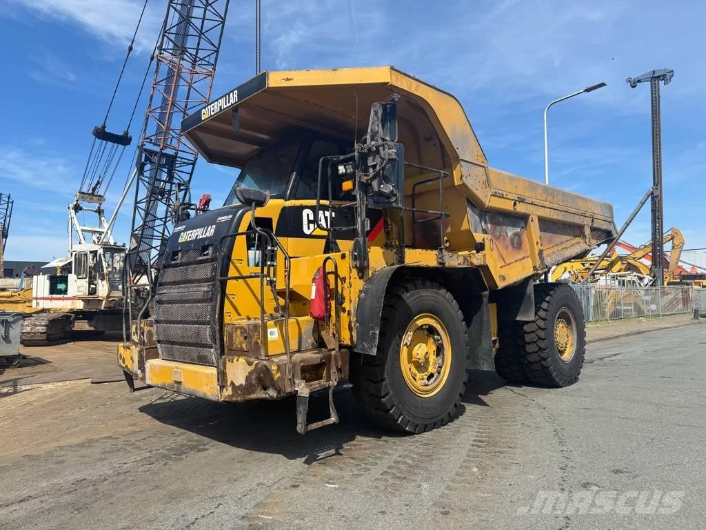 CAT 770 Nehézdömper