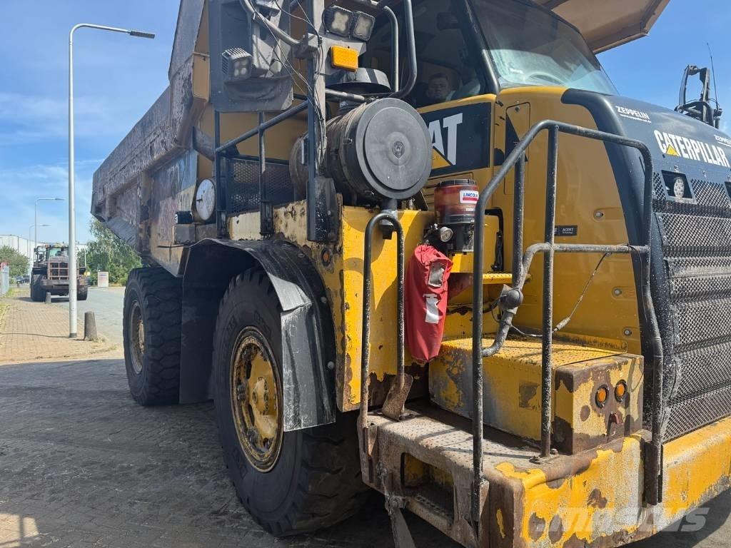CAT 770 Nehézdömper