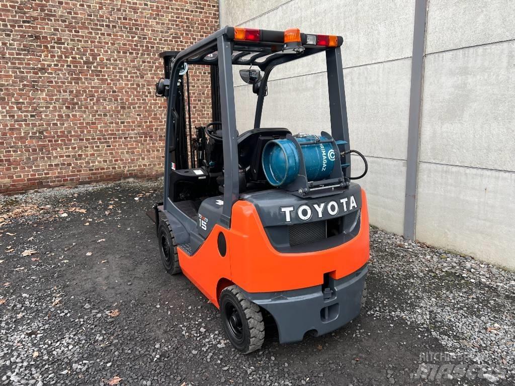Toyota 02-8 FGF 15 Gázüzemű targoncák