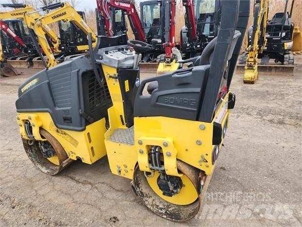 Bomag BW90AD-5 Egydobos hengerek