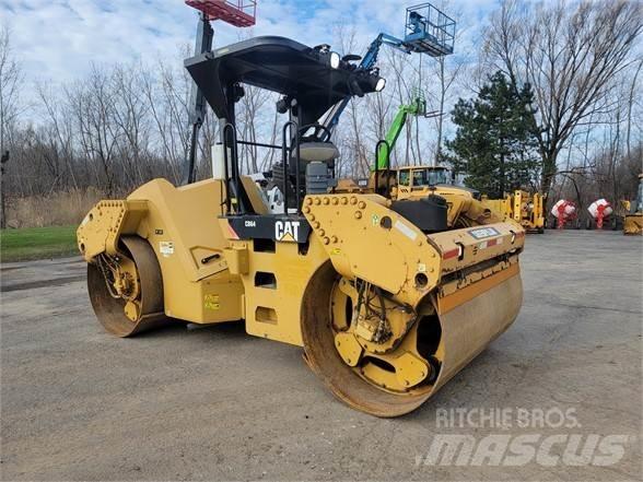 CAT CB64 Egydobos hengerek