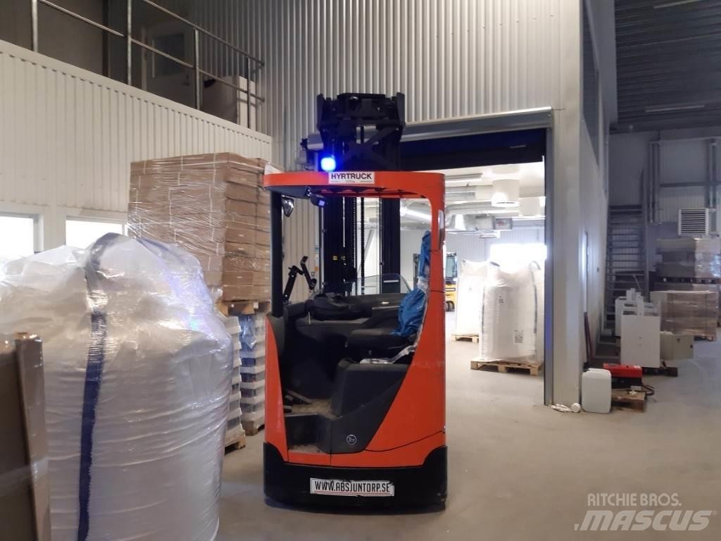 BT RRE200E Tolóoszlopos targonca