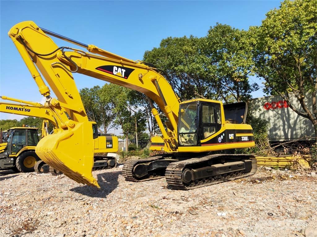 CAT 330 B L Lánctalpas kotrók