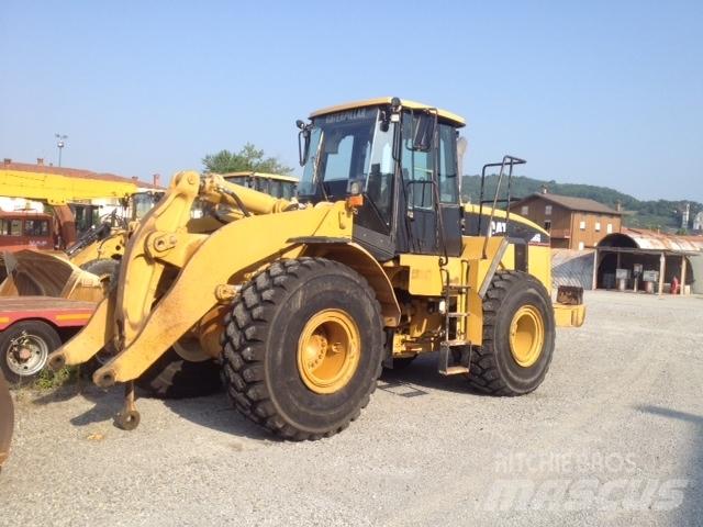 CAT 966G II Gumikerekes homlokrakodók