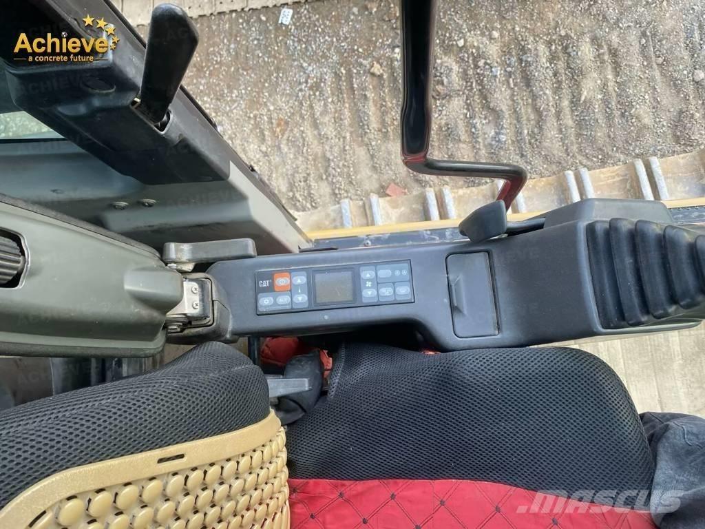 CAT 336D2 Lánctalpas kotrók