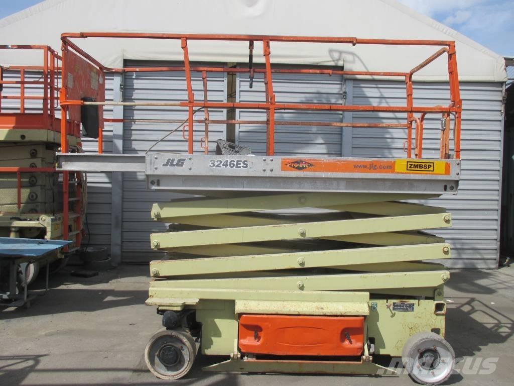 JLG 3246 ES Ollós emelők