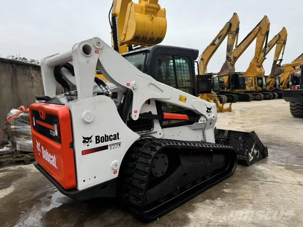 Bobcat T 770 Lánctalpas homlokrakodók