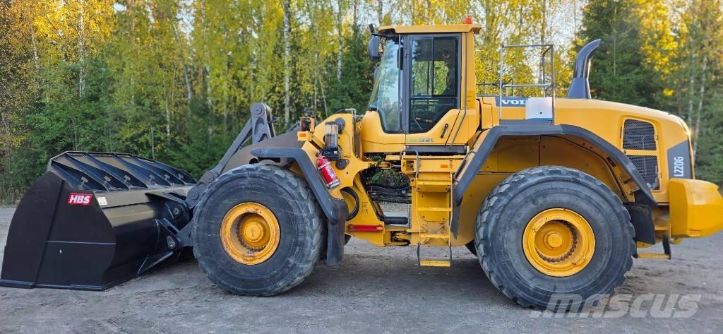 Volvo L 220 G Gumikerekes homlokrakodók