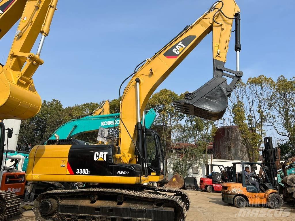 CAT 330 Lánctalpas kotrók