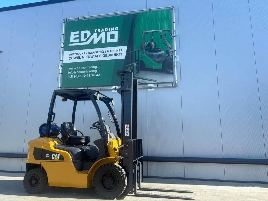 CAT Heftruck GP25N Gázüzemű targoncák
