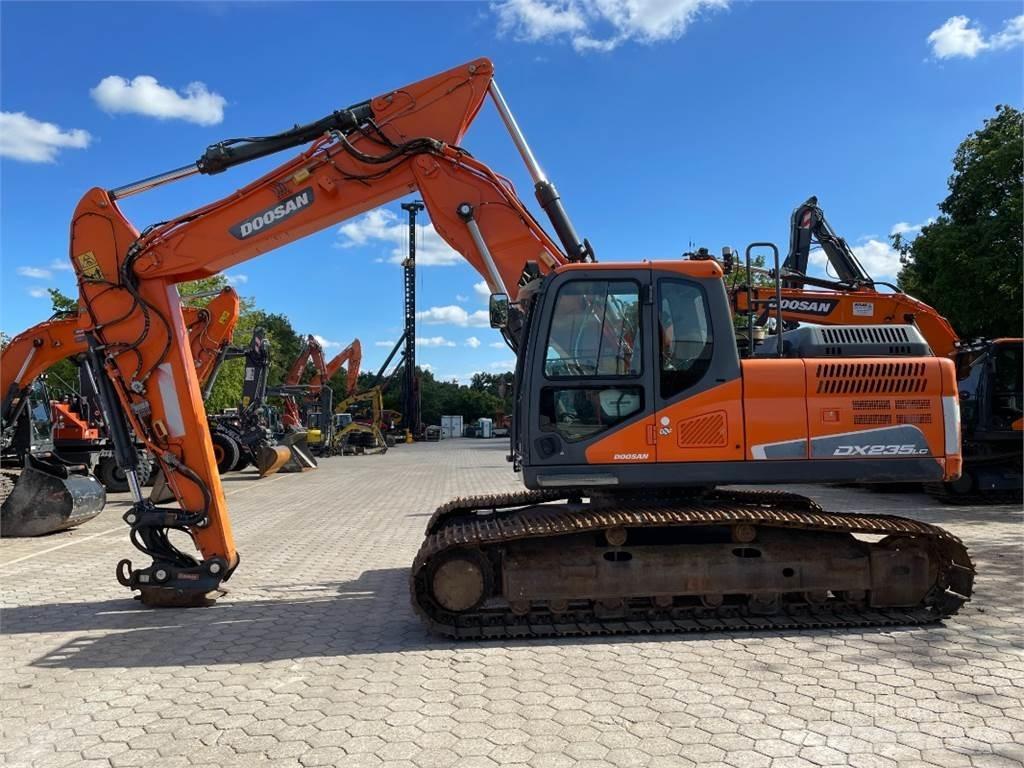 Doosan DX235LC-5 Lánctalpas kotrók