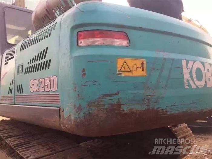 Kobelco SK 250-8 Lánctalpas kotrók