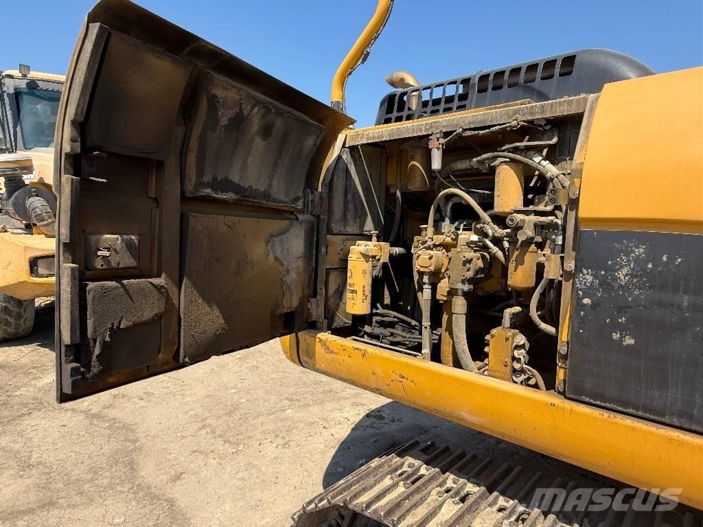 CAT 324 D Lánctalpas kotrók