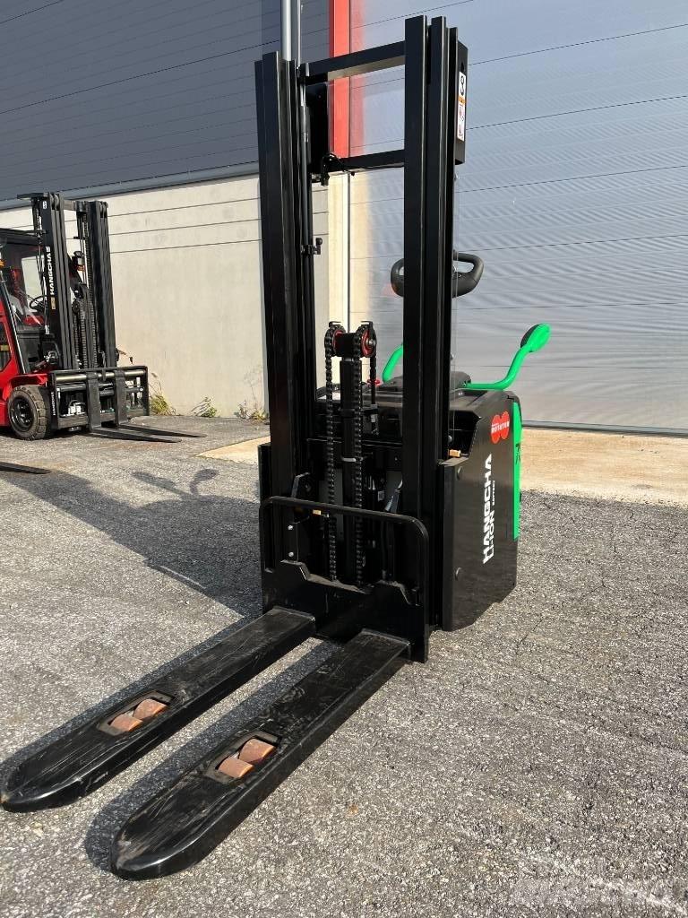 Hangcha CDD16-AC2S Elektromos gyalogkíséretű targoncák