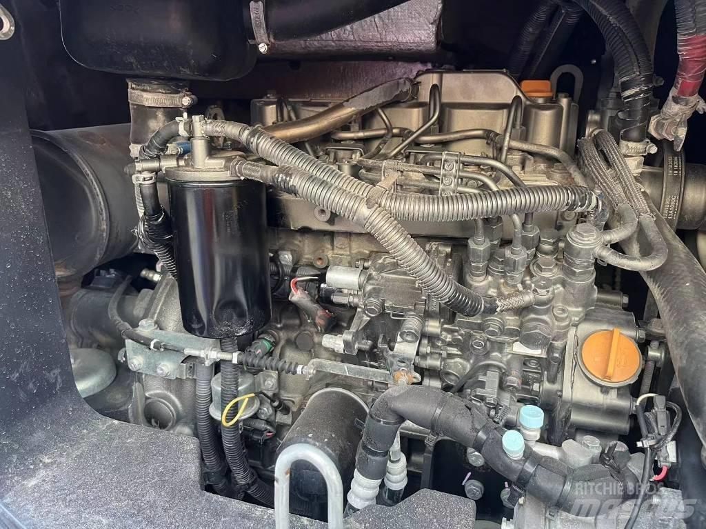 Hitachi ZX 55 USR Mini kotrók < 7t