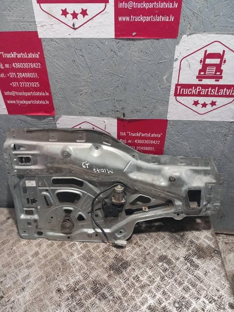 MAN TGA  81626456035 Vezetőfülke és belső tartozékok