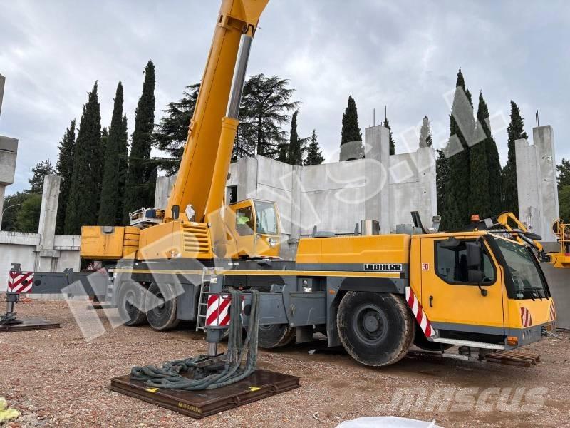Liebherr LTM1200-5.1 Terepdaruk