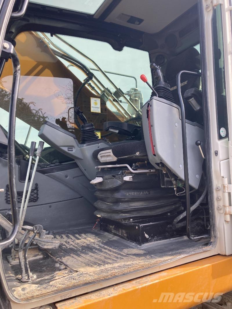 Liebherr R926 Lánctalpas kotrók