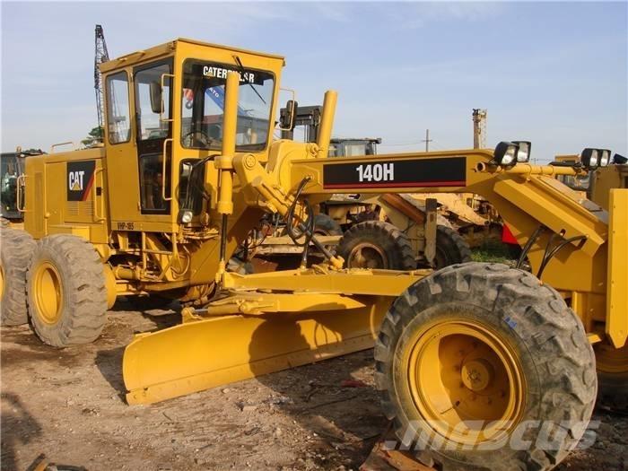 CAT 140 H Gréderek