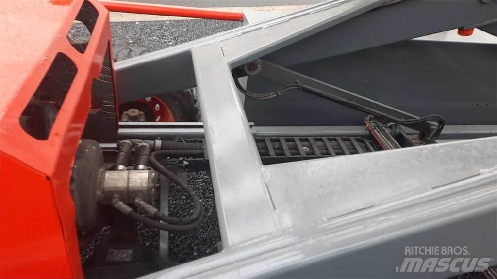 SkyJack 9250RT Ollós emelők