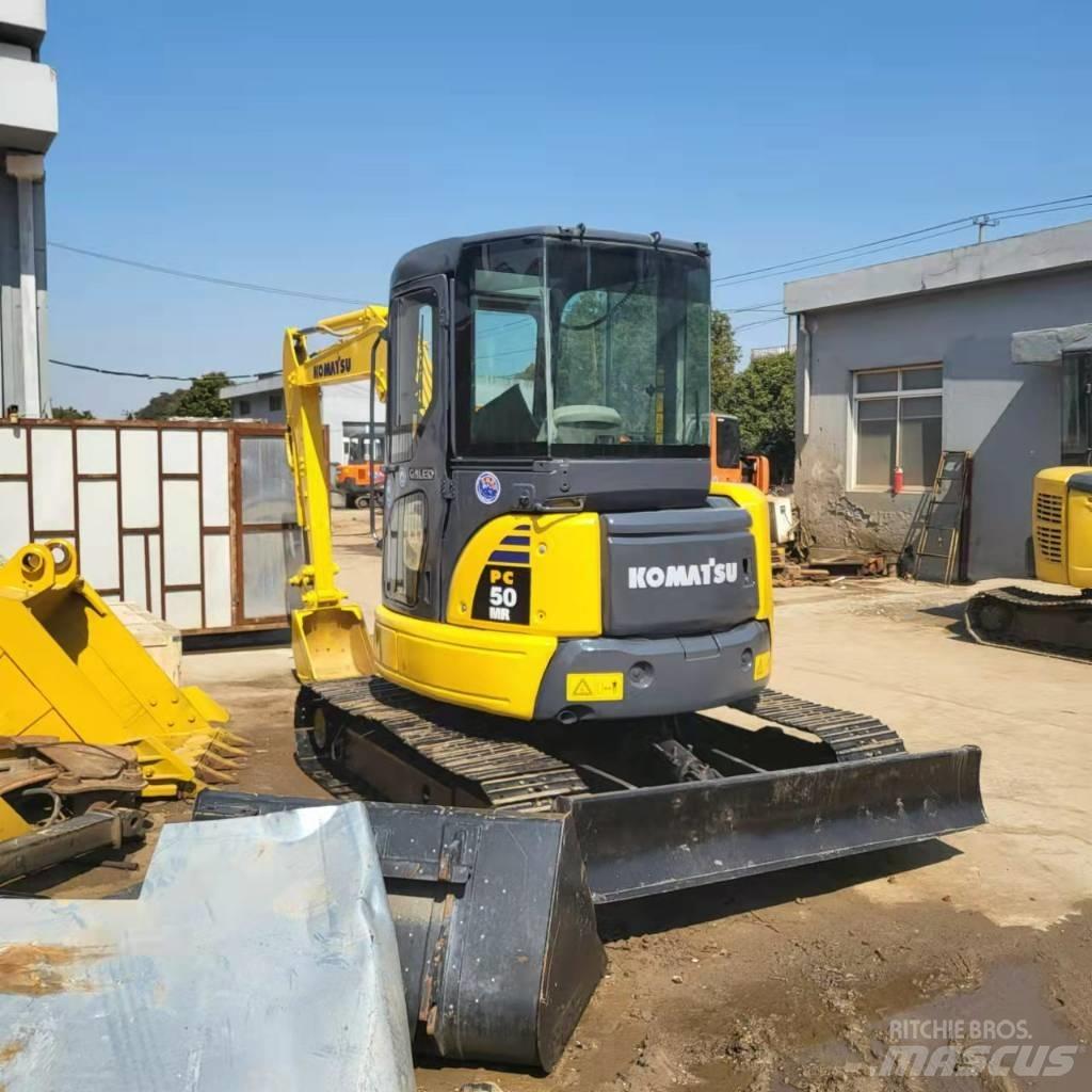 Komatsu PC50 Lánctalpas kotrók