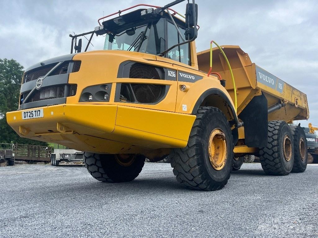 Volvo A 25 G Csuklósdömperek