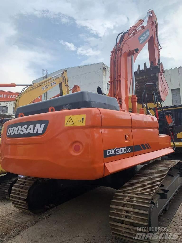 Doosan dx300 Lánctalpas kotrók