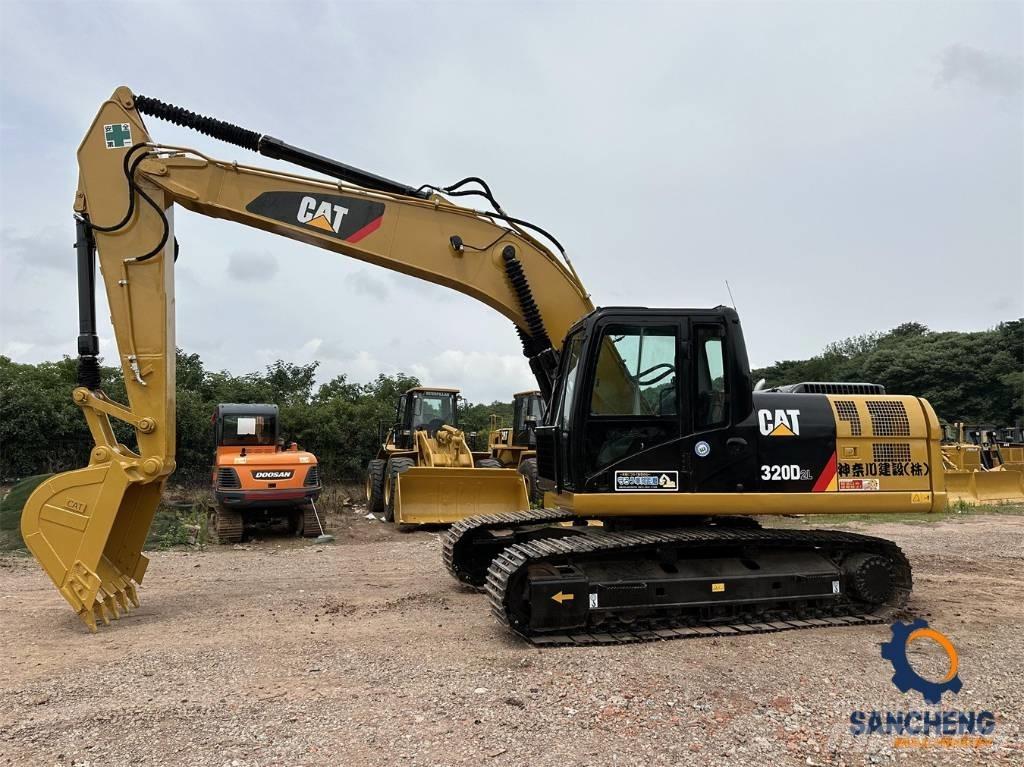 CAT 320 D L Lánctalpas kotrók