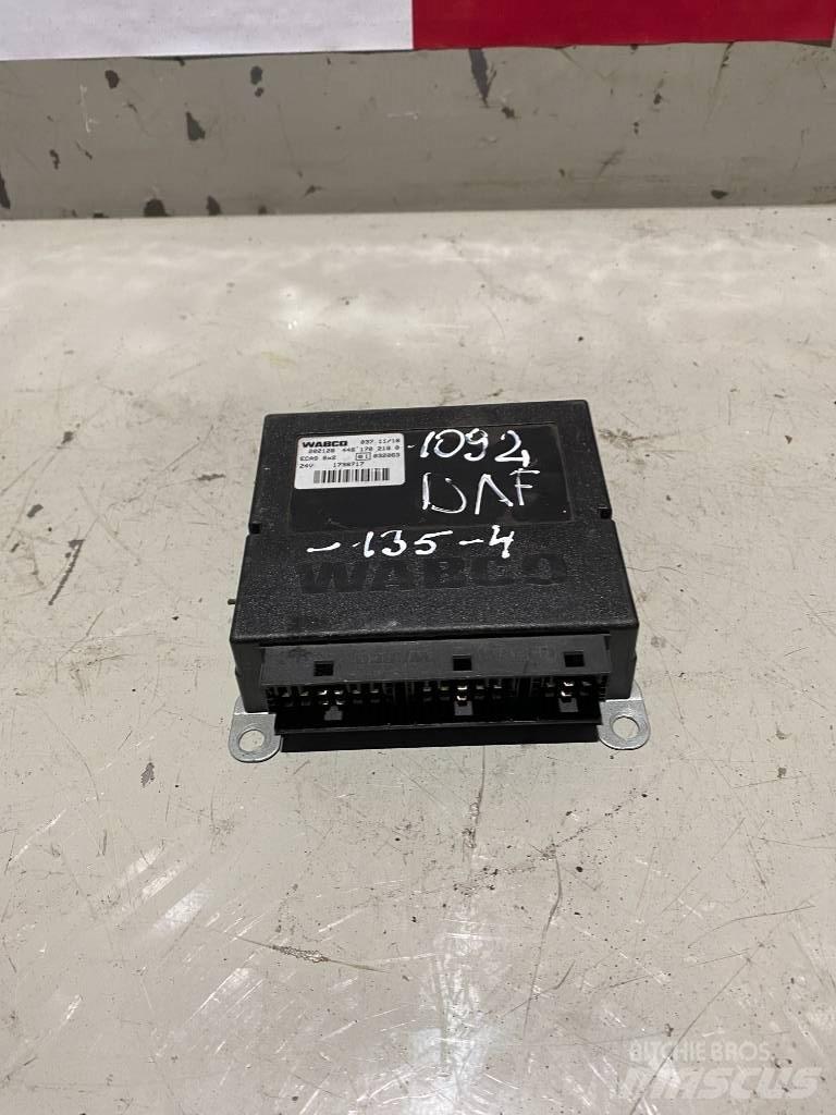 DAF XF 105.  1738717 Elektronika