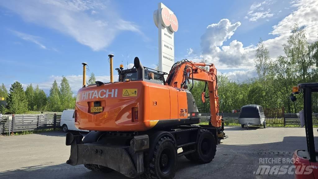 Hitachi ZX 170 W-5 Gumikerekes kotrók