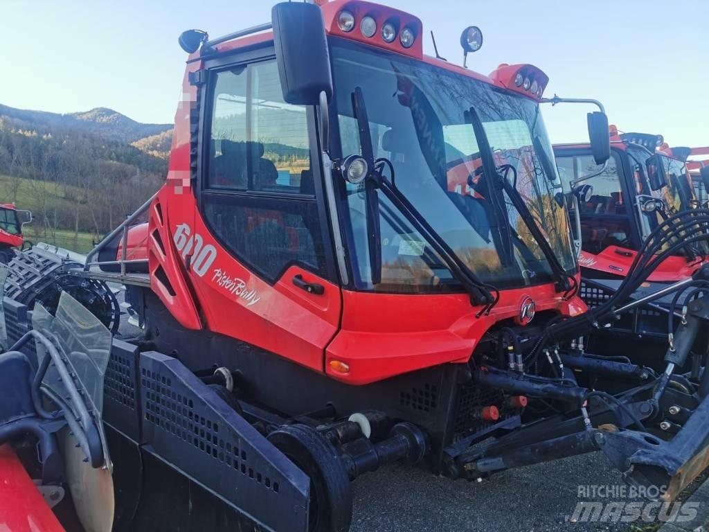 Kässbohrer PB 600 Sípálya kezelő gépek