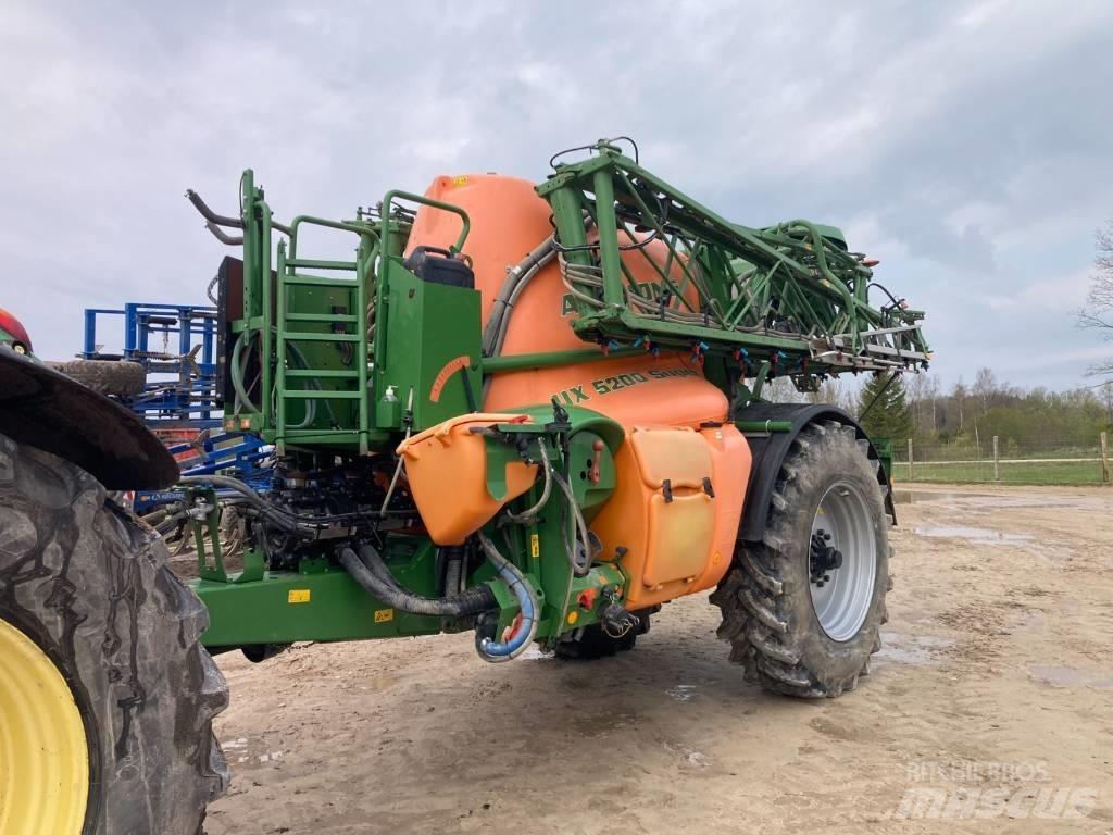 Amazone UX 5200 Vontatott trágyaszórók