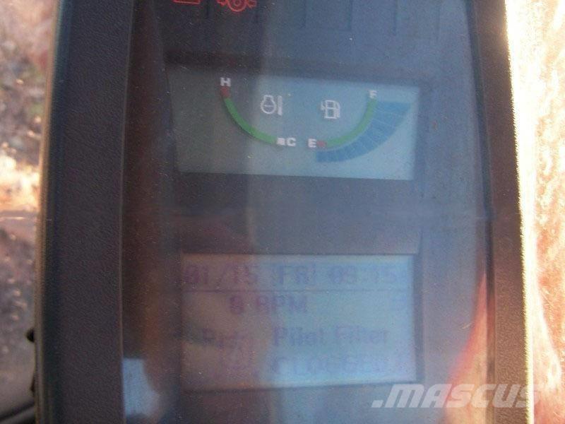Daewoo S180W Gumikerekes kotrók