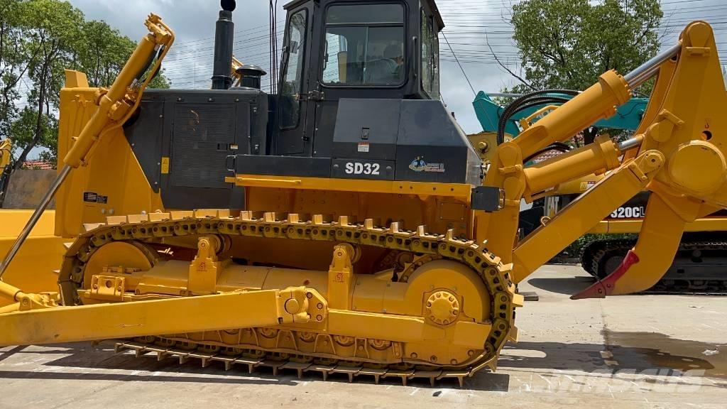 Shantui SD 32 D lánctalpas dózerek