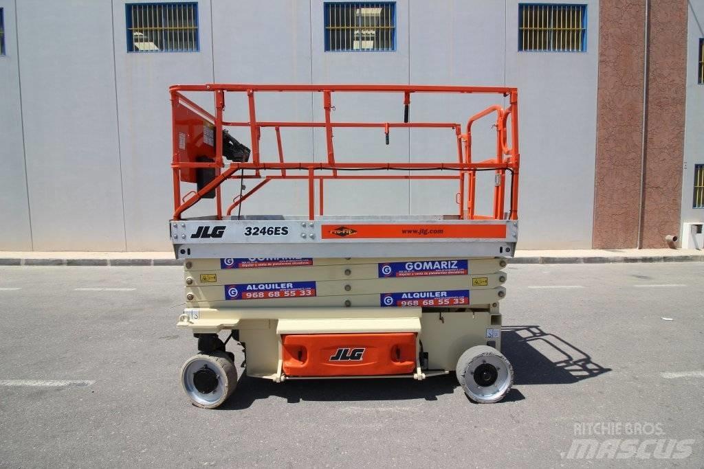 JLG 3246 ES Ollós emelők