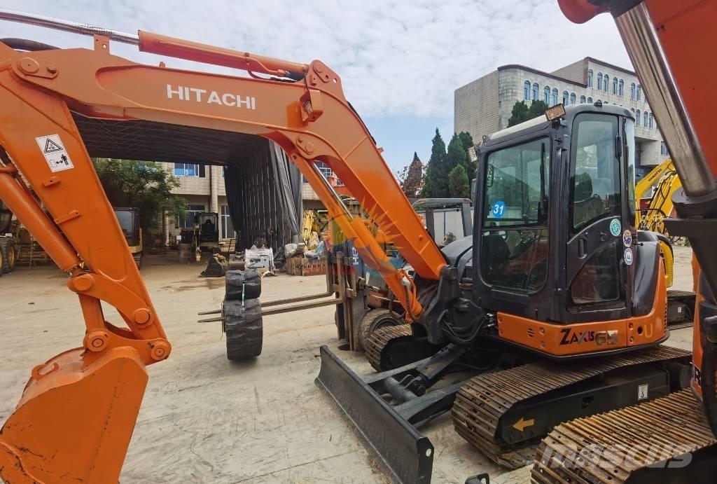 Hitachi ZX 65 Mini kotrók < 7t