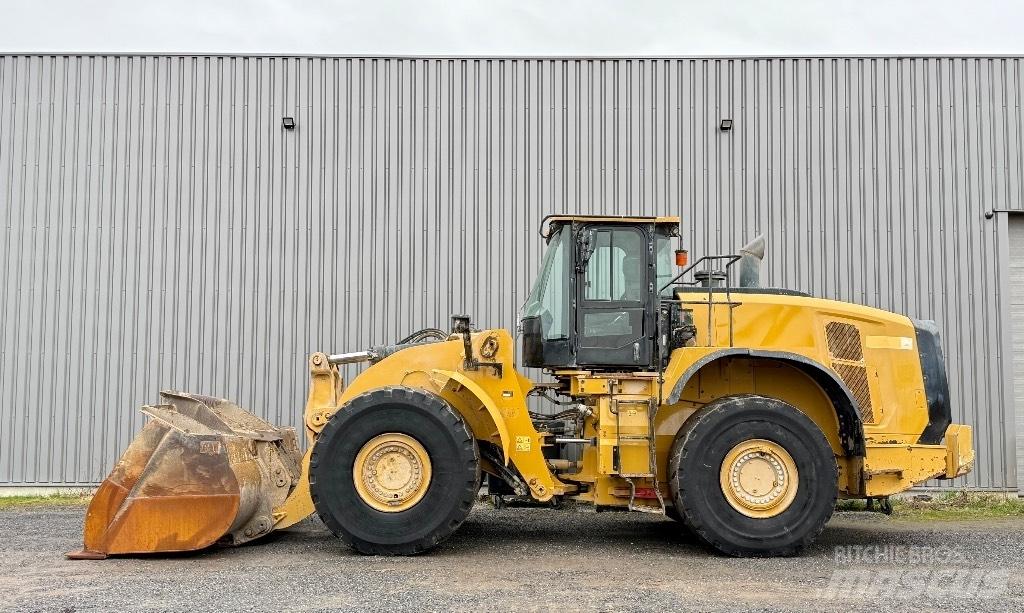 CAT 980 M Gumikerekes homlokrakodók