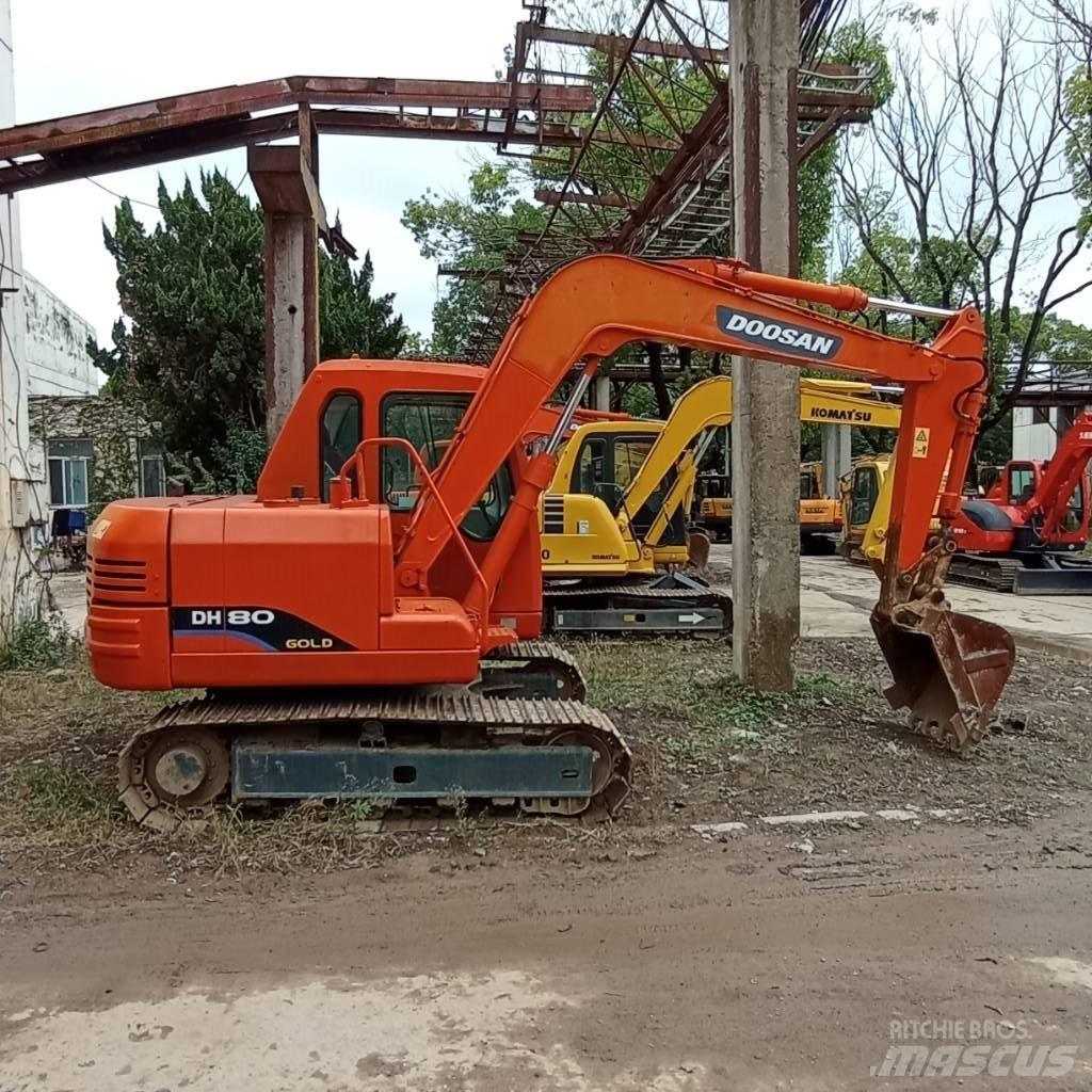 Doosan DH 80 Mini kotrók < 7t