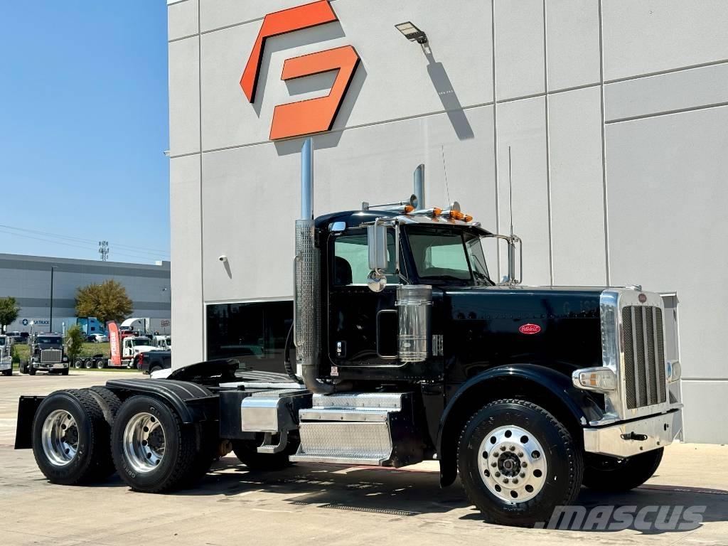 Peterbilt 388 Nyergesvontatók