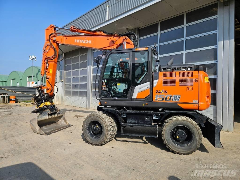 Hitachi ZX150W-7 Gumikerekes kotrók