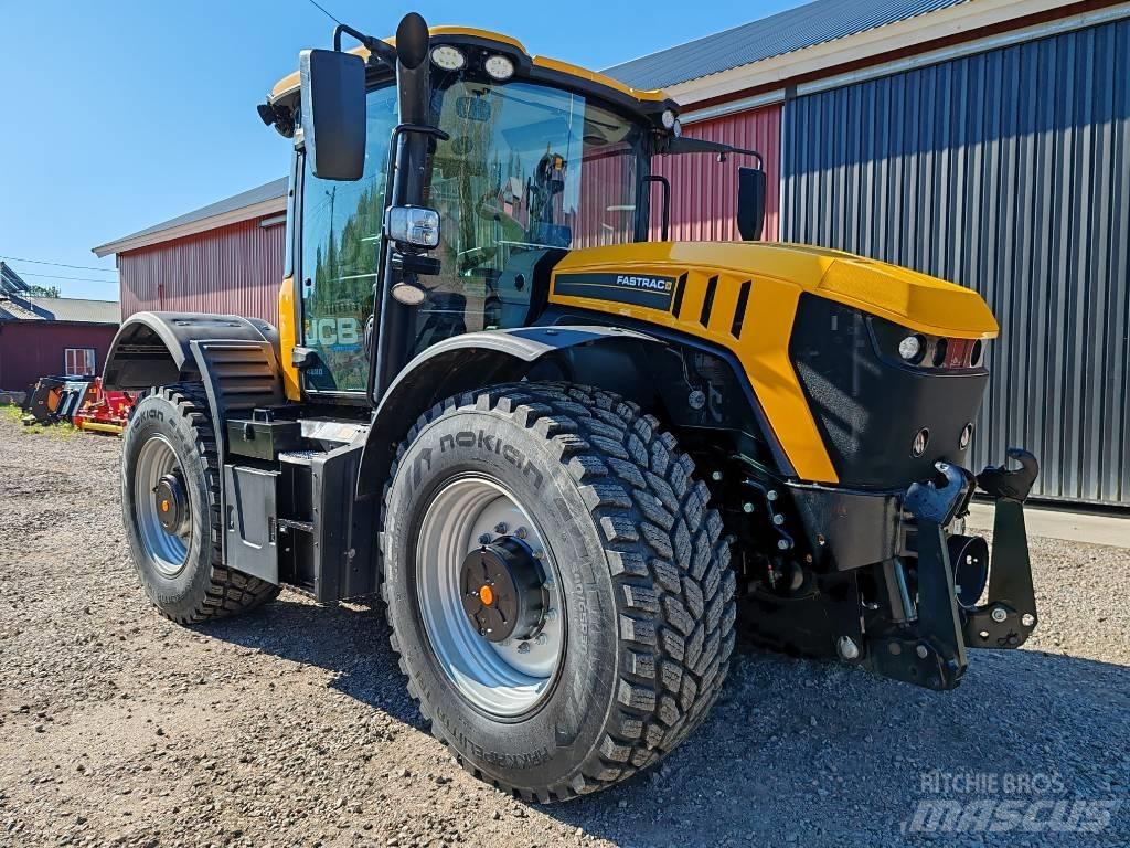 JCB Fastrac 4220 Traktorok
