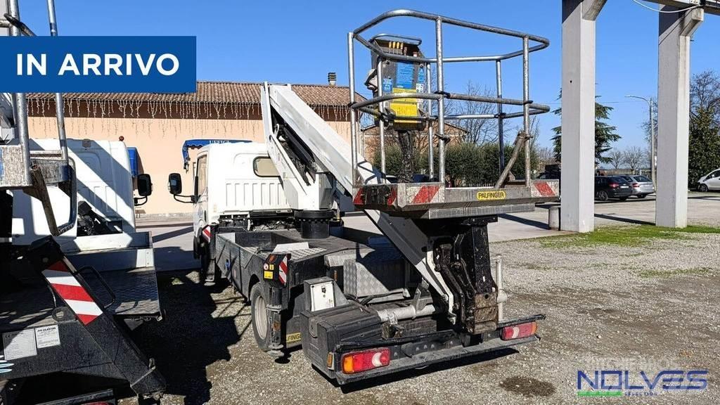 Palfinger P170TXE Teherautóra szerelt emelők és állványok