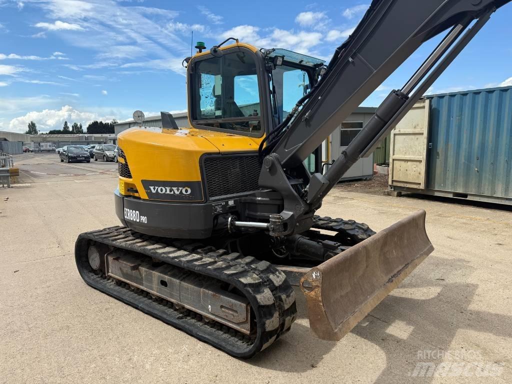 Volvo ECR 88 D Közepes (midi) kotrók 7 t - 12 t
