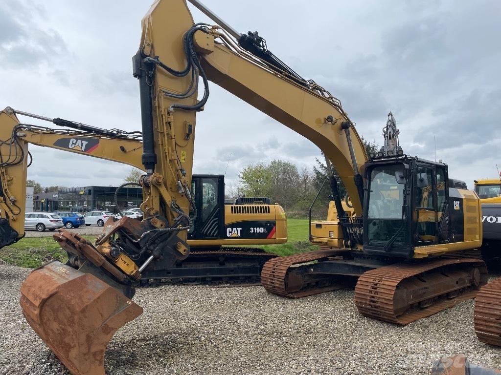 CAT 323FL Lánctalpas kotrók