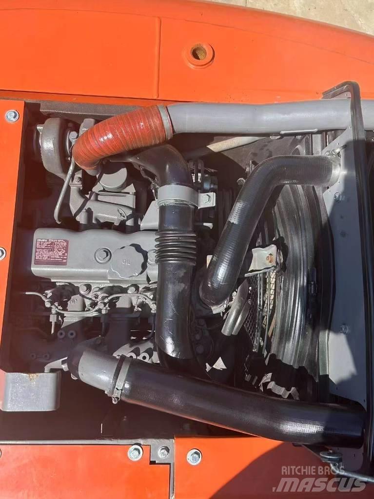 Hitachi ZX 120 Lánctalpas kotrók