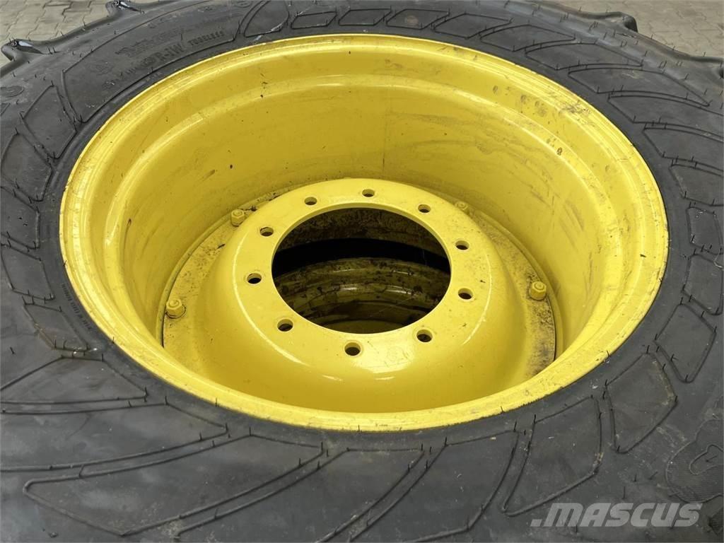 Mitas 540/65R28 Gumiabroncsok, kerekek és felnik