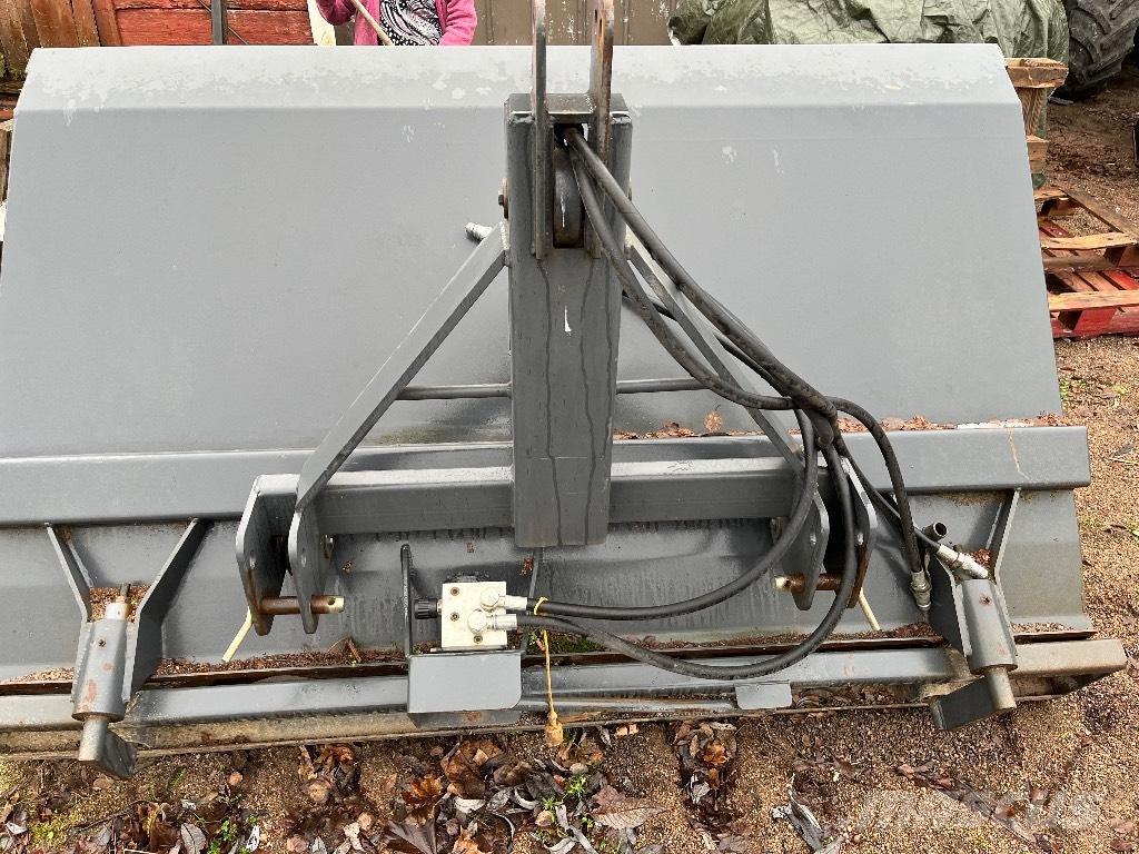 ATI 20 Hóeltakarítók