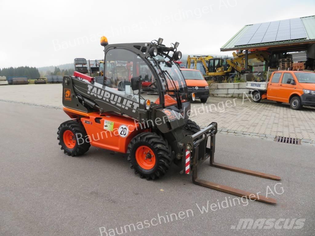Ausa T 144 HX 4 Teleszkópos rakodók